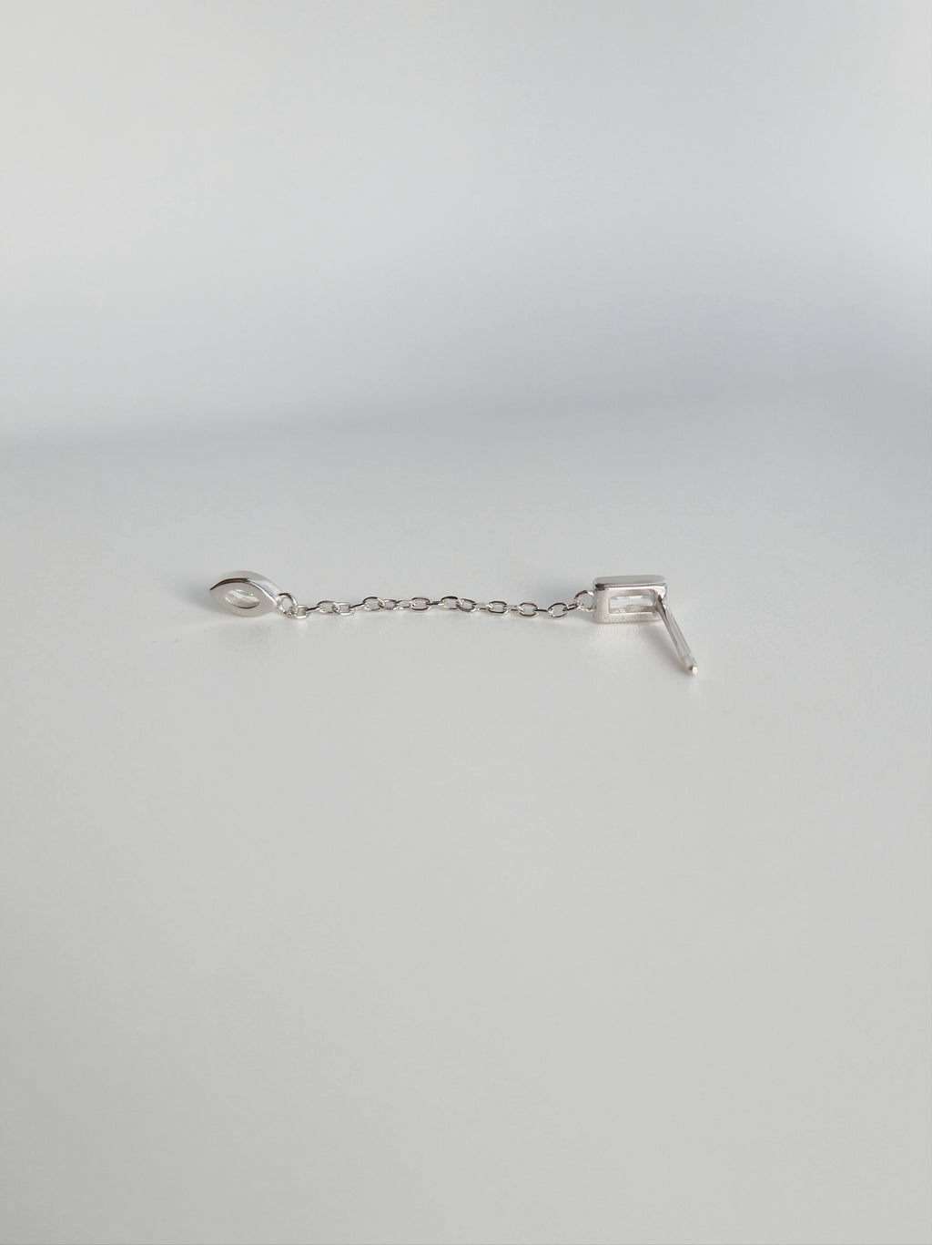 Boucle D'oreille Cosmos Pendante en Argent et Zircons