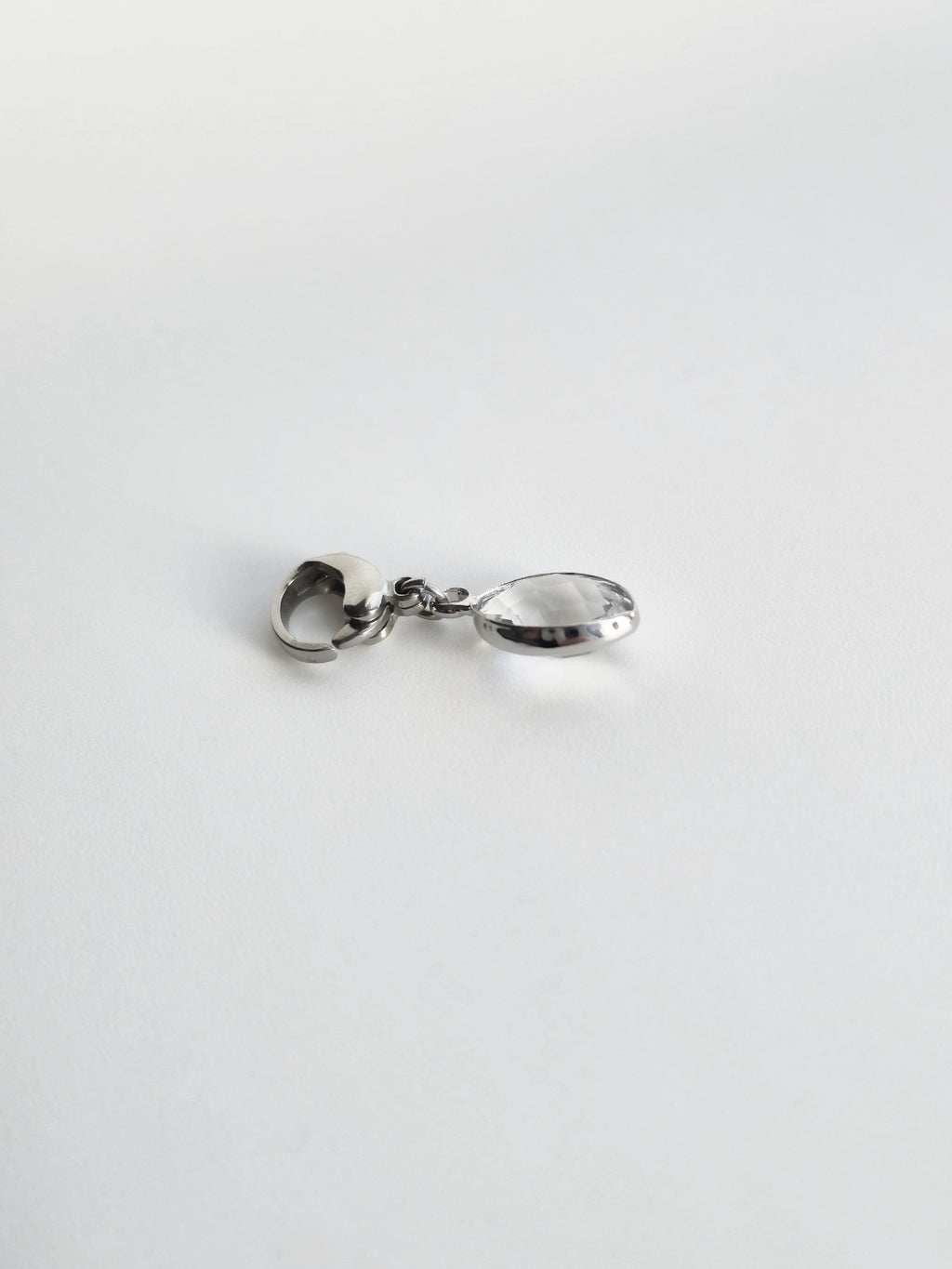 Charm strass en forme d'amande en Acier Inoxydable