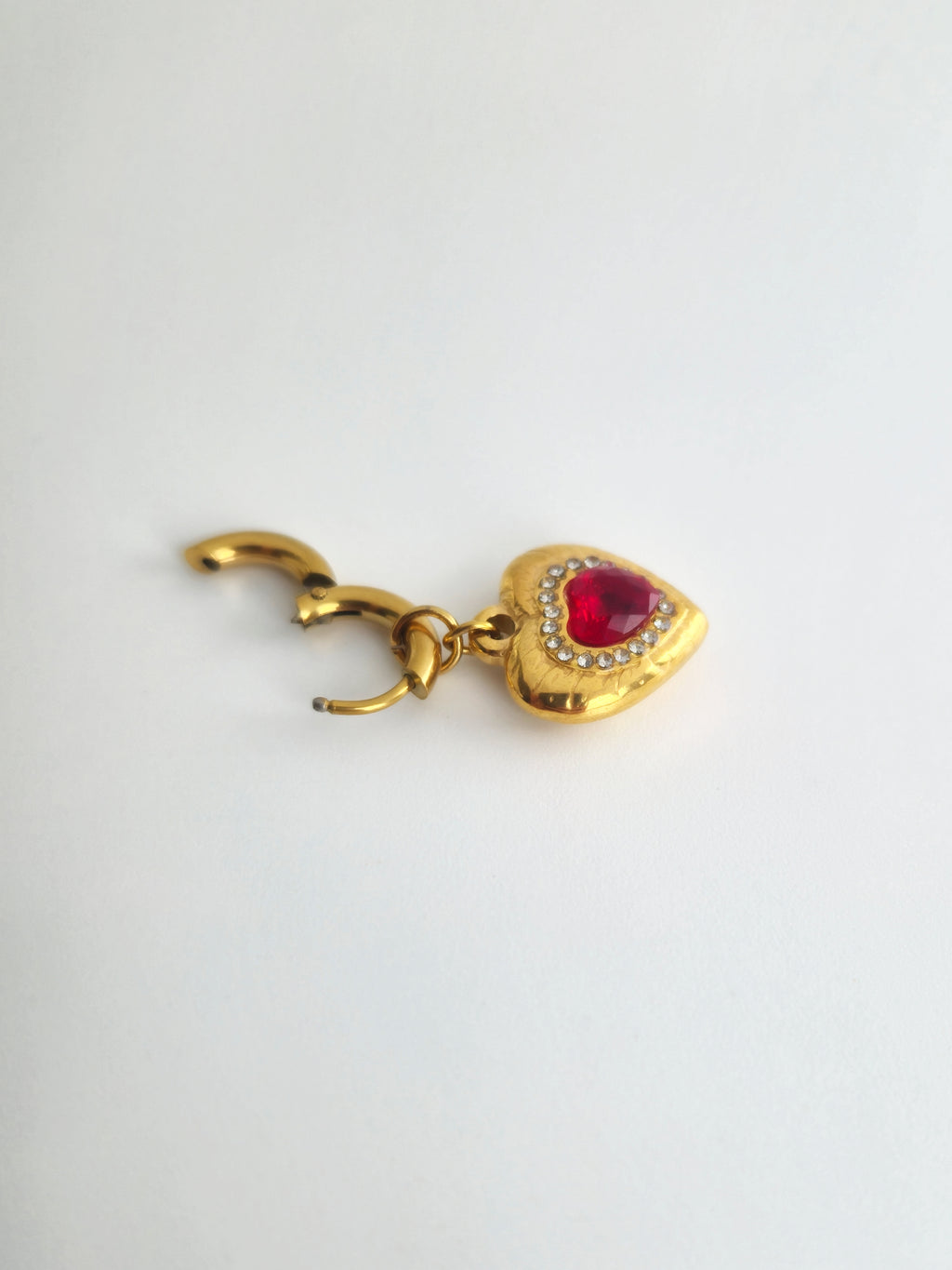 Charm Coeur Ruby en Acier Inoxydable Doré