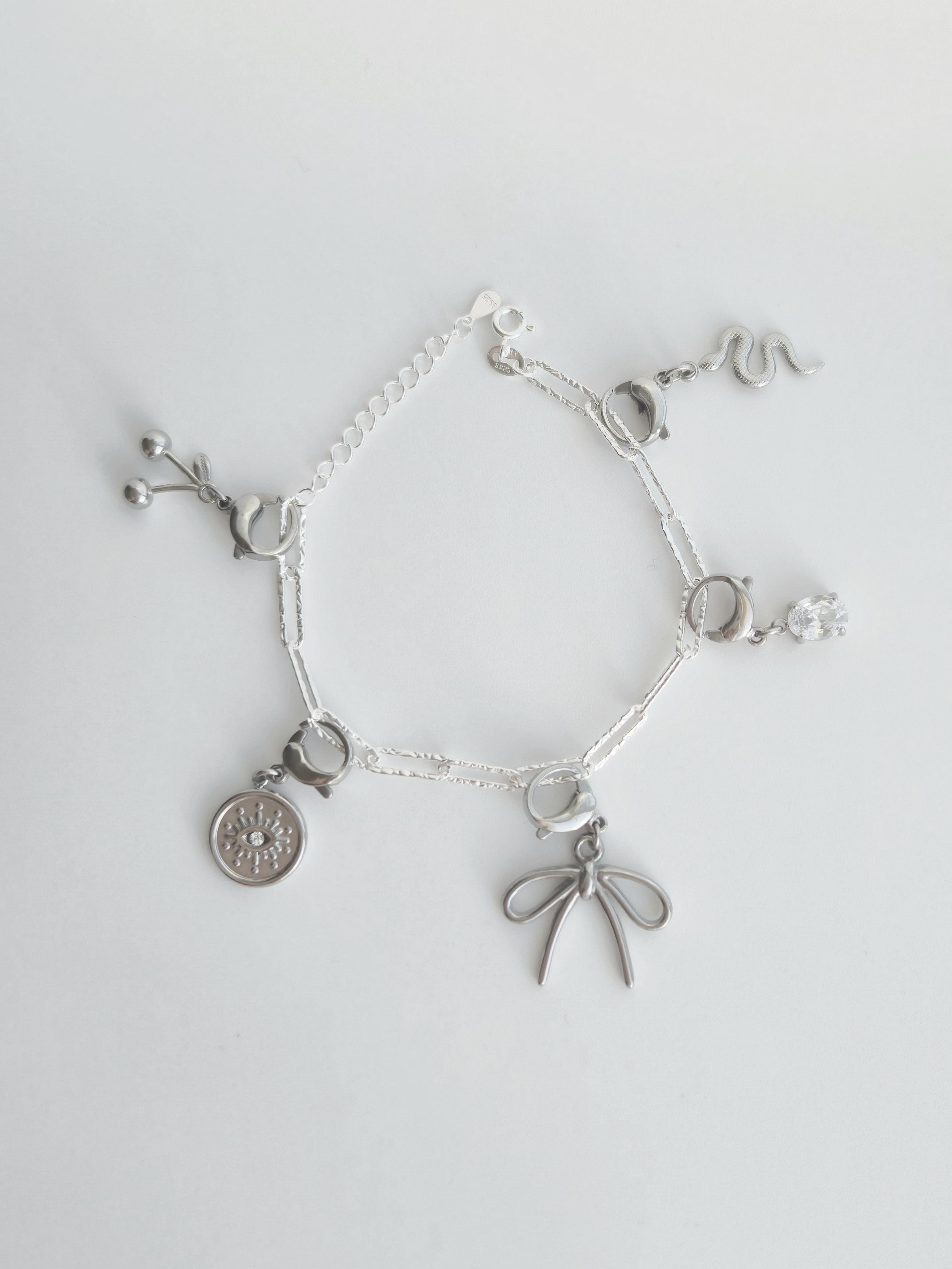 Charm Cerise en Acier Inoxydable